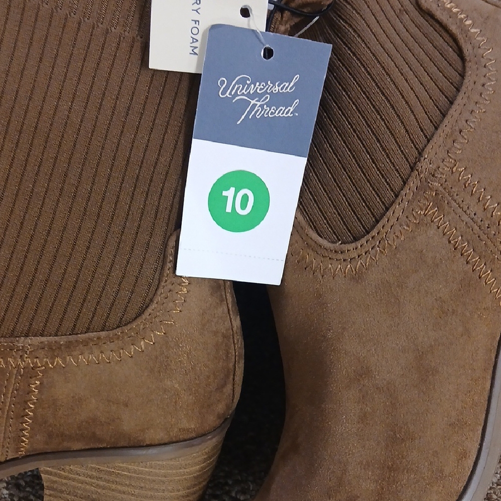 Universal Thread Tan Ribbed Heeled Boots - Picture 7 of 7
